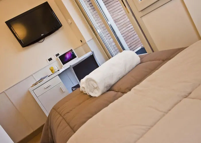 Zaccardi Roof Garden 3*
